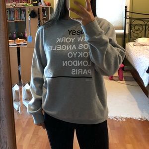 Women’s Stussy World Tour Crewneck